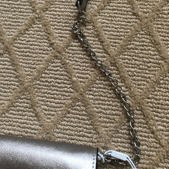 Pewter Metallic Clutch - Picture 4 of 4